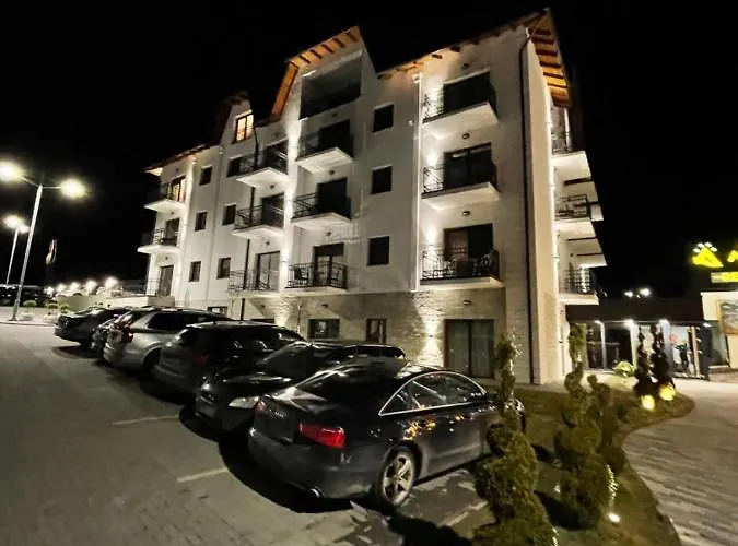 Hills & Ξενοδοχείο *