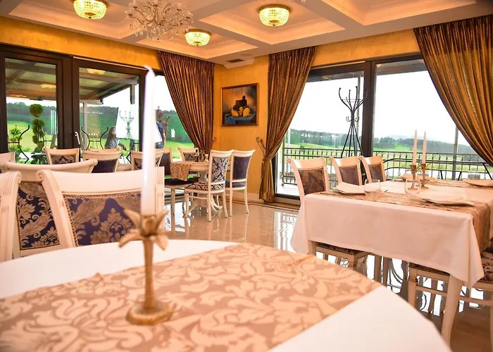 Hills & Ξενοδοχείο